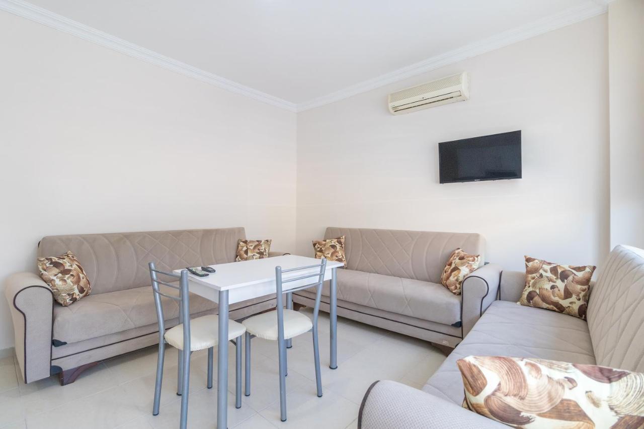 Apartments Near To City Center And Beach 말마리스 외부 사진